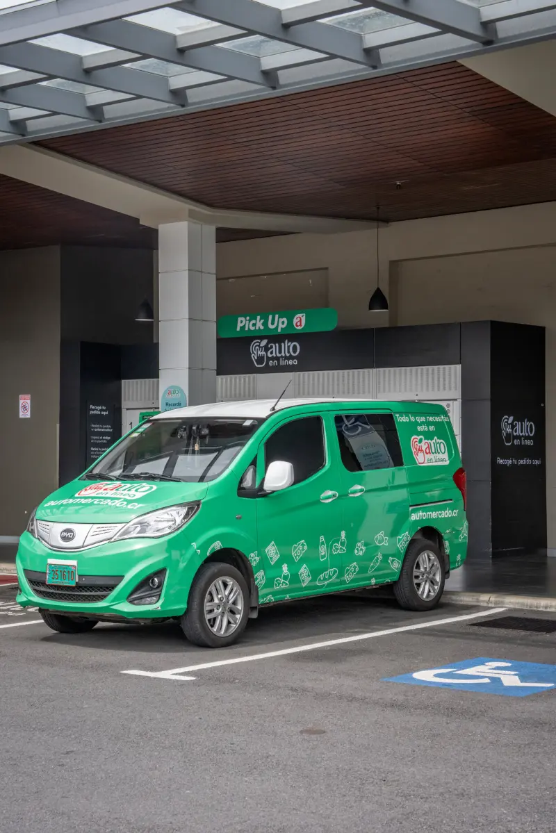 Los autos eléctricos ganan terreno frente a la volatilidad del petróleo