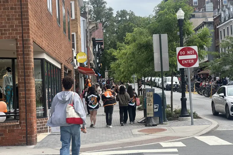 Reúne la Universidad de Princeton a 25 mil exalumnos en su campus