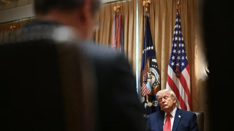 "Artistas de tercera": tras cancelaciones, Trump plantea encabezar un acto masivo en Washington