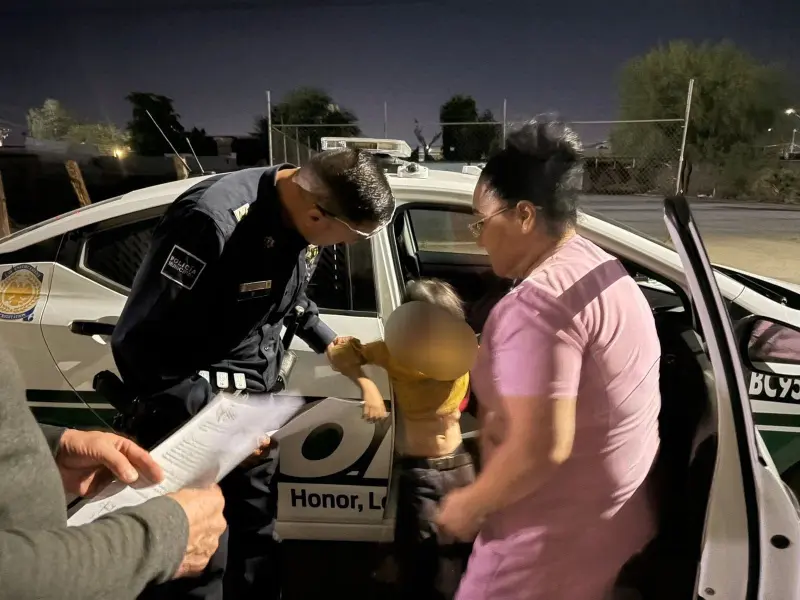 Resguardan a niño de 6 años con autismo que deambulaba solo en la calle