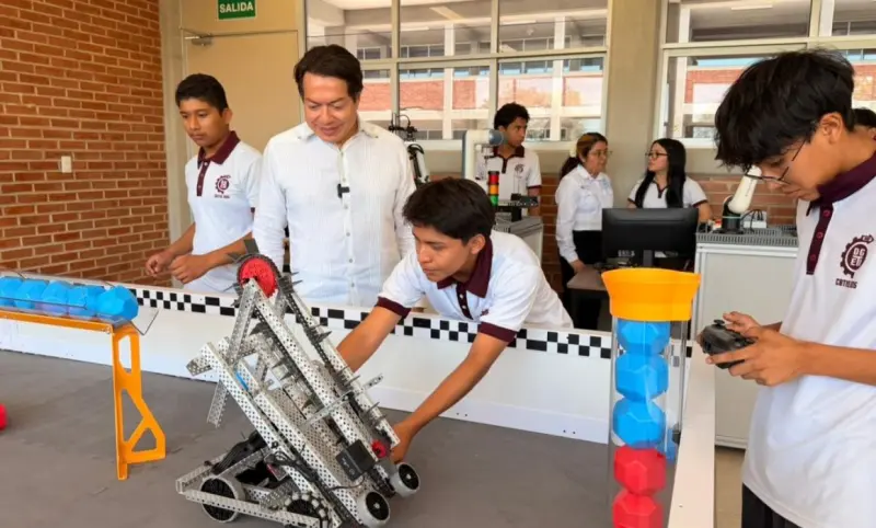 Fortalece SPE acceso a educación en Campeche y Yucatán