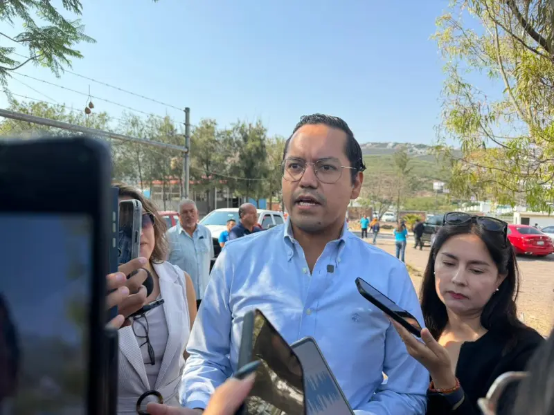 Llama Corregidora a CFE a atender problemáticas de desabasto de energía