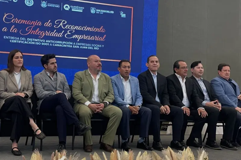 Reconocen el compromiso empresarial en San Juan del Río