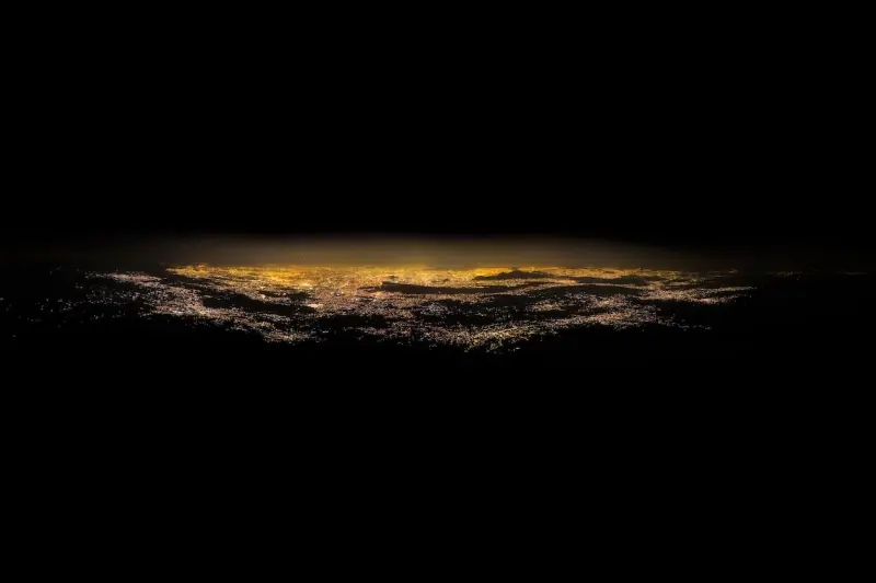 Expo de Santiago Arau en el MUCA muestra la CDMX y su conexión con Tenochtitlan