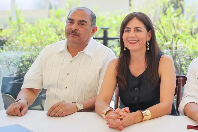 Estamos con Gaby Molina: Juan Manuel Macedo