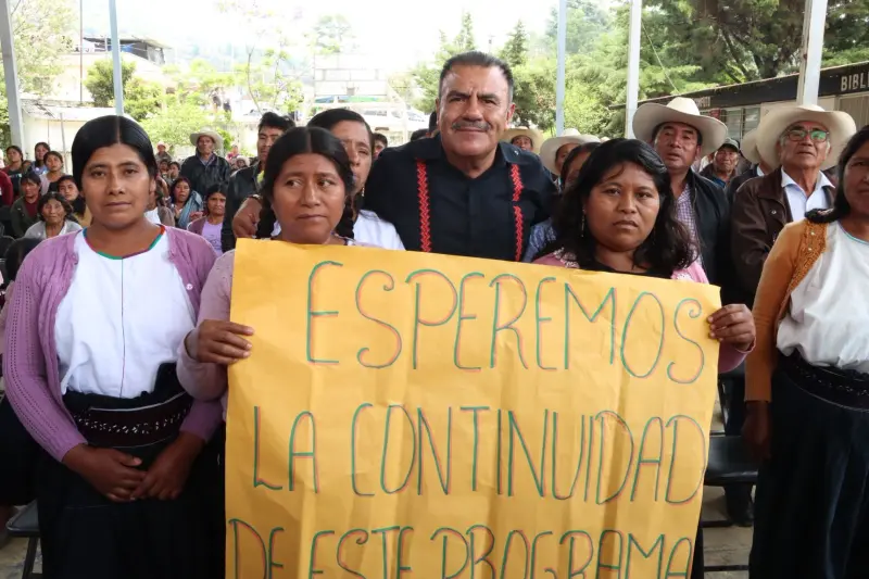Evalúa Unesco alfabetización en México