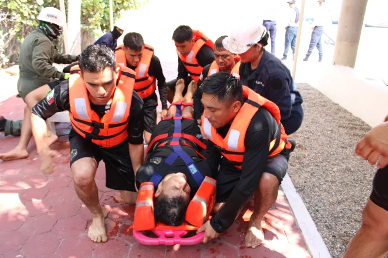 Acaba curso de brigadas de respuesta en Escuela de Búsqueda en Acapulco