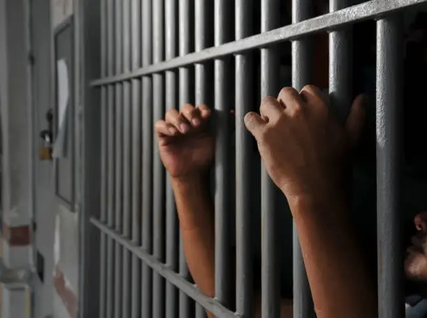 Plantean reforzar supervisión en centros penitenciarios