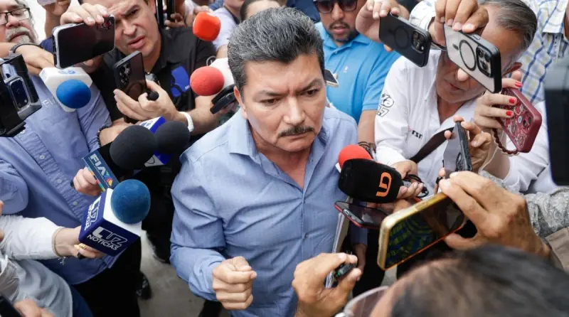 ¿Quién es Marco Antonio Almanza, exfuncionario de Sinaloa que aseguró que no se entregaría a EU?