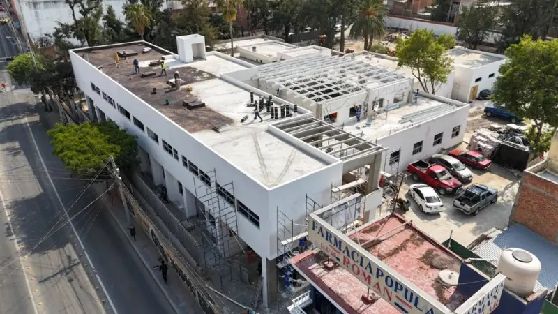 Atrasan entrega del Caises de la Miguel Alemán: Obra lleva menos del 40% de avance