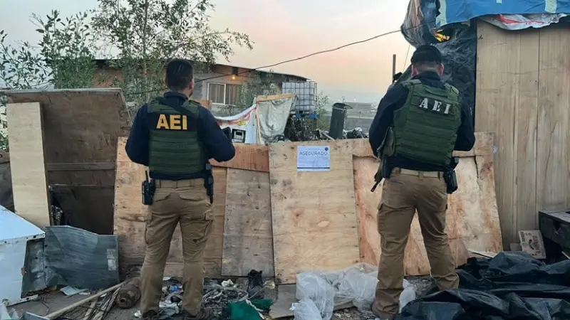 Recuperan dos vehículos con reporte de robo tras cateos en la colonia Mariano Matamoros Centro y Terrazas del Valle