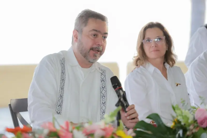 Anuncian salida de Santiago Nieto, va por candidatura al gobierno estatal; Vidal Llerenas llegará al IMPI