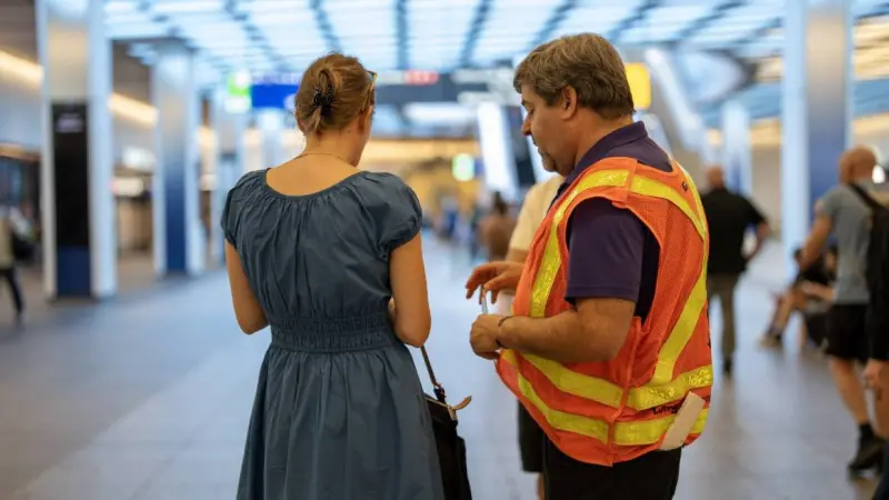 Anuncian reembolsos por suspensión del LIRR