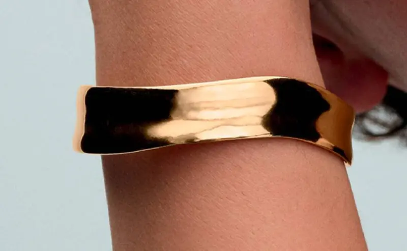 La joya con baño en oro de 14 quilates que promete convertirse en un icono