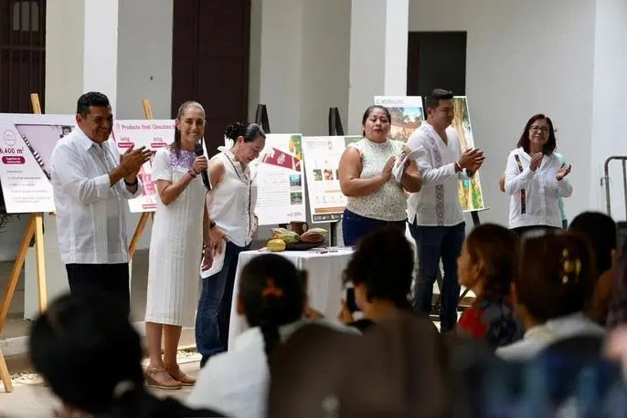 Claudia Sheinbaum anuncia “Precio Justo para el Cacao de Tabasco” y planta de Chocolate Bienestar