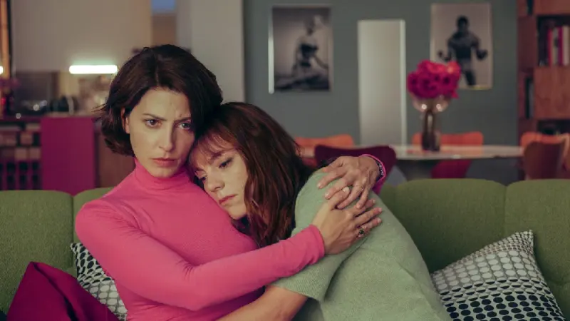 Estrena Cinemex ‘Amarga Navidad’, la nueva película de Pedro Almodóvar