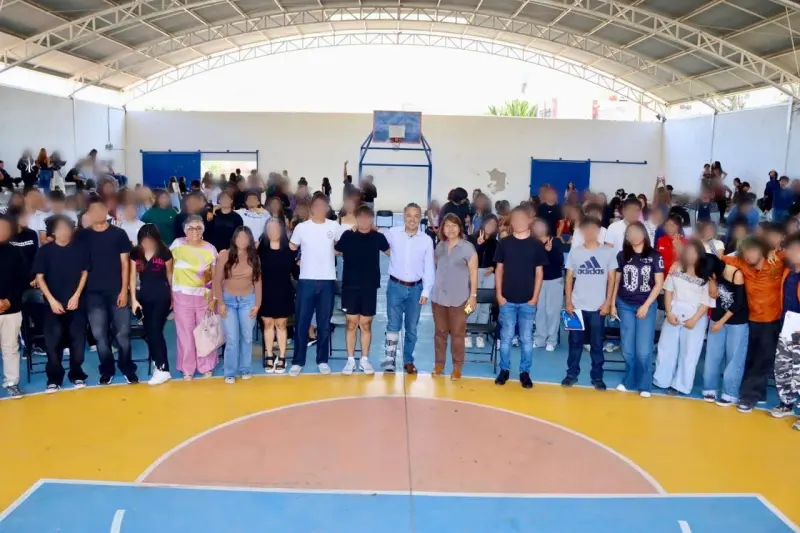 Realizan foros: “El trago que lo cambió todo” en preparatorias