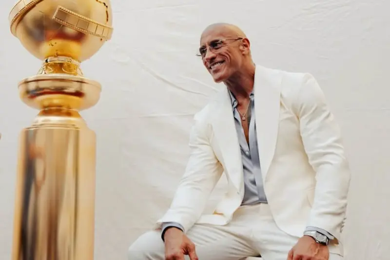 Sancionan a Dwayne Johnson tras evento en el Paseo de la Fama