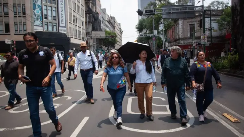 CNTE vuelve a las calles: maestros marcharán al Zócalo y mantendrán mesa de diálogo con Segob