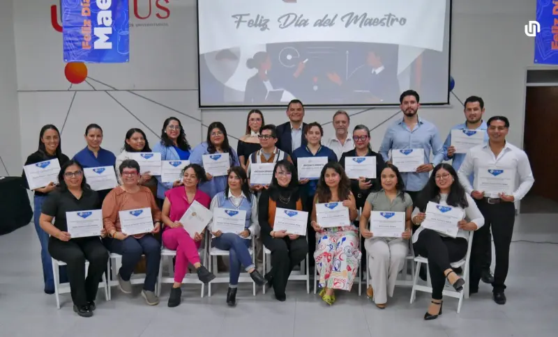 Docentes de UNUS se certifican en competencias digitales con microcredenciales