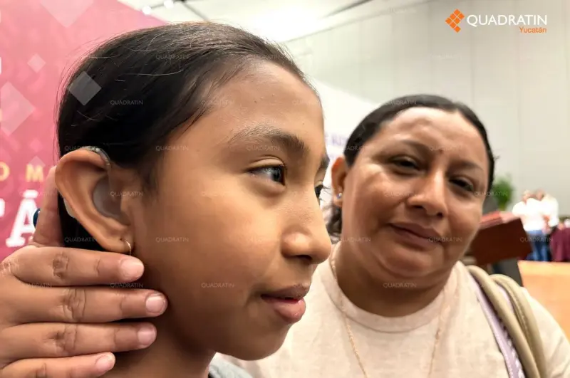 Rocío fortalece su calidad de vida gracias a nuevos auxiliares auditivos