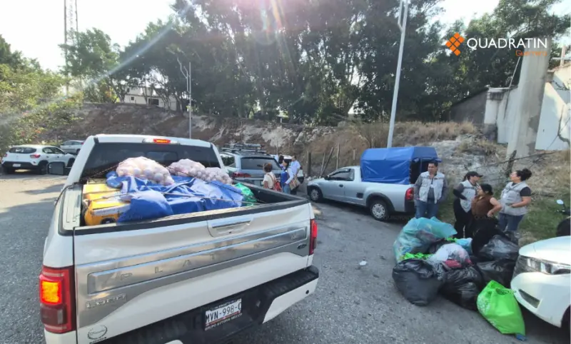 Parte a Chilapa nueva caravana de ayuda humanitaria de Chilpancingo