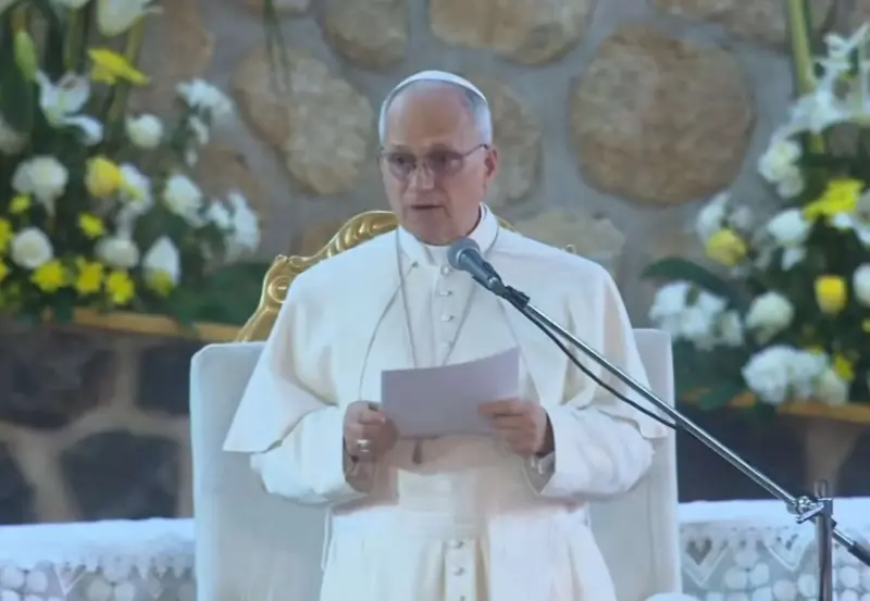 El Papa entra en la batalla global por la inteligencia artificial y pide “desarmar la IA”