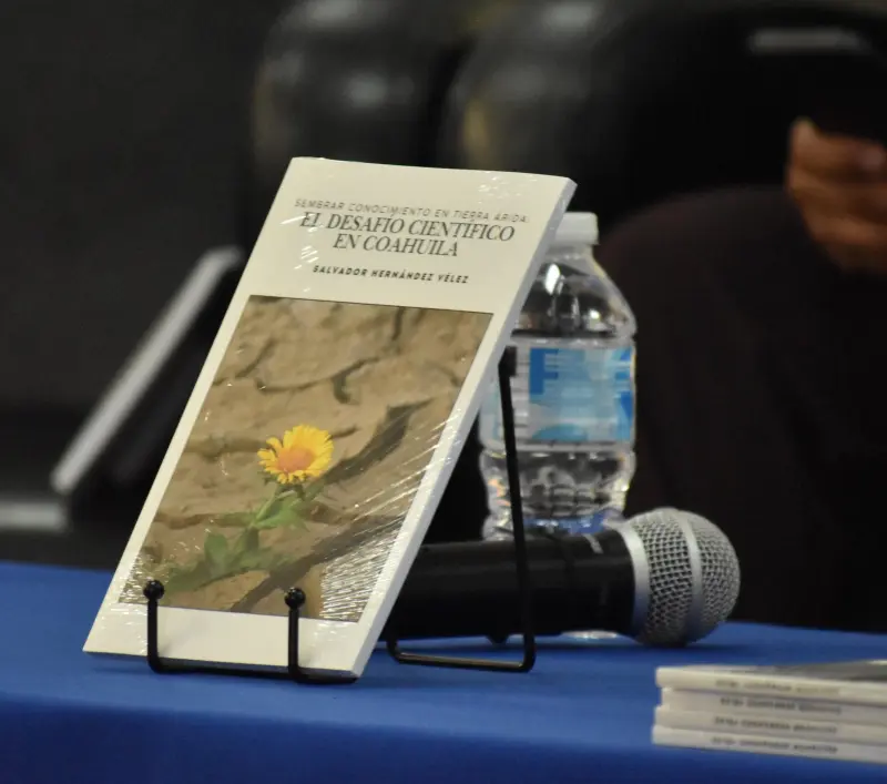 Sembrar conocimiento en Coahuila, un libro sobre cómo dejar huella pese a la adversidad