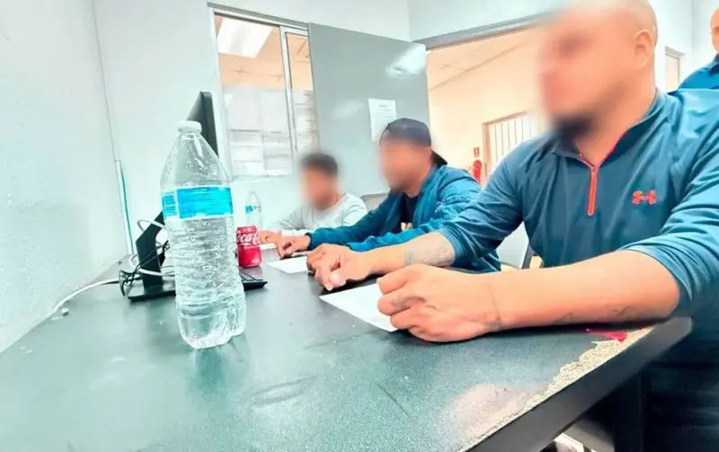 Detienen a adolescente por presunto secuestro de migrantes