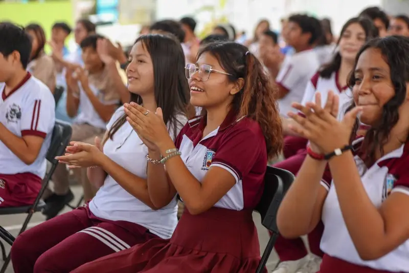 Se agota el tiempo para registrarse al comedor gratuito en Cancún