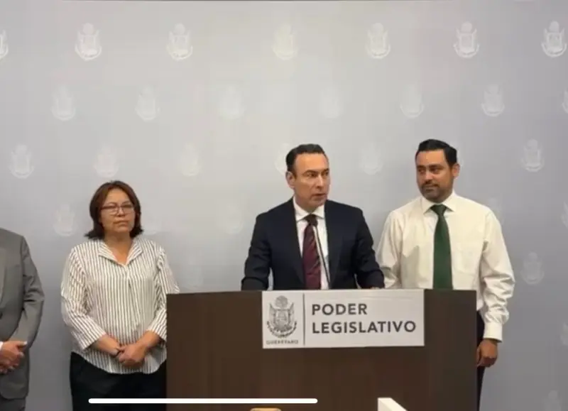 Diputados de Morena defienden reforma de identidad de género