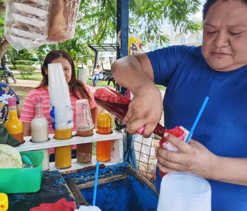 El calor dispara la venta de helados, raspados y hielo