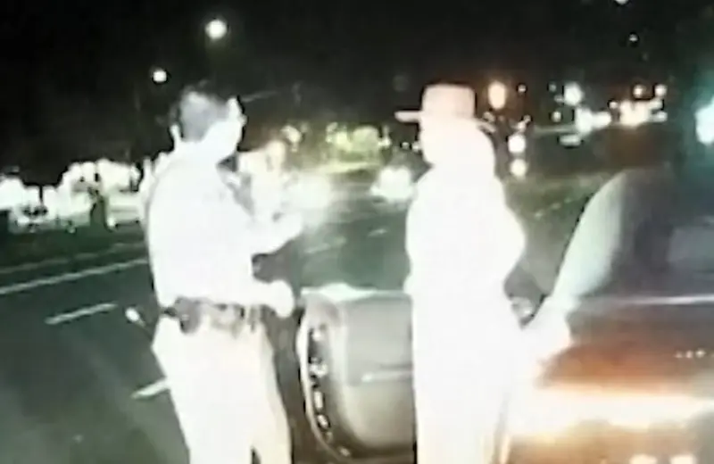 Video del arresto de Britney Spears por DUI sale a la luz; las imágenes se vuelven virales