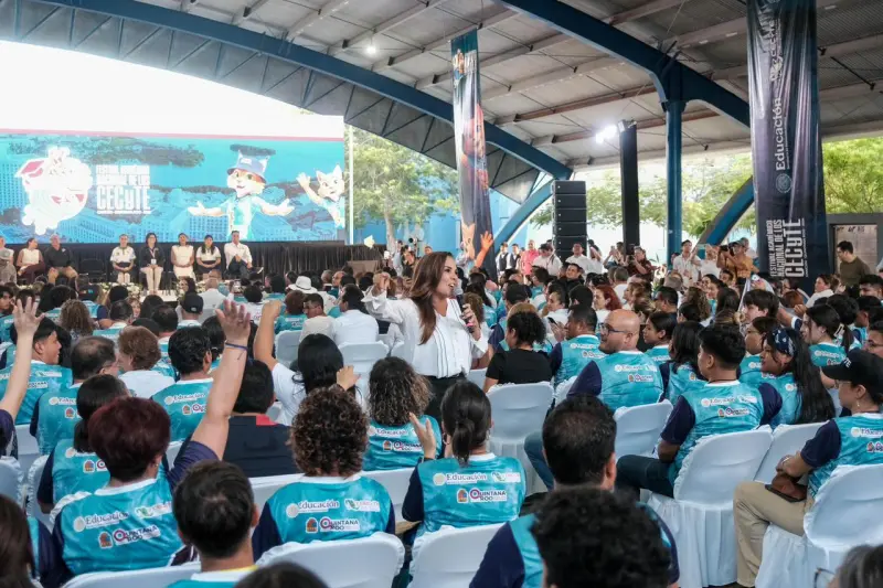 Reúne Mara Lezama en Cancún al talento nacional de los CECyTE