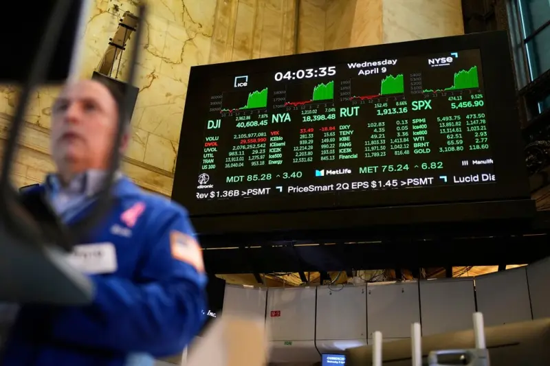 Montaña rusa financiera: El Nasdaq y las acciones tecnológicas definen el rumbo de Wall Street