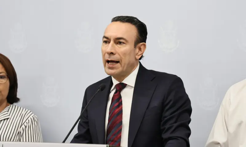 Acusa Arturo Maximiliano al PAN de incumplir acuerdos