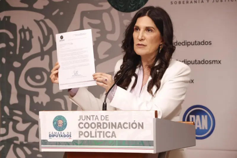 Cámara de Diputados recibe solicitud de juicio político contra Maru Campos