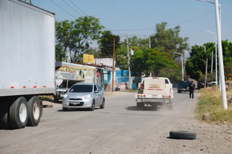 Arrancan en Tlajomulco la rehabilitación de avenida R Michel en El Zapote