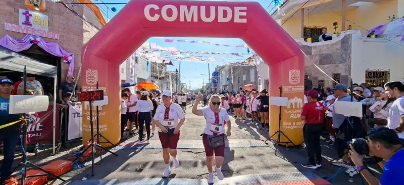 Fanny Oropeza y Jonathan Reyes, ganadores de la carrera Las Crucitas