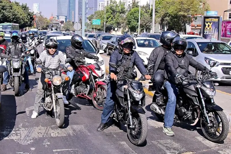 Alerta Profeco por fallas en 346 motocicletas Suzuki