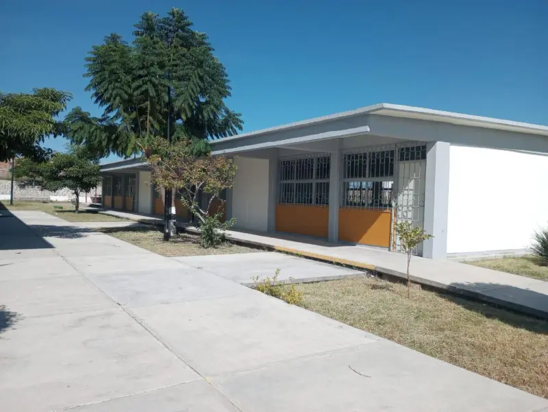 Mejora SCOP infraestructura de la Secundaria Técnica 140 en La Piedad