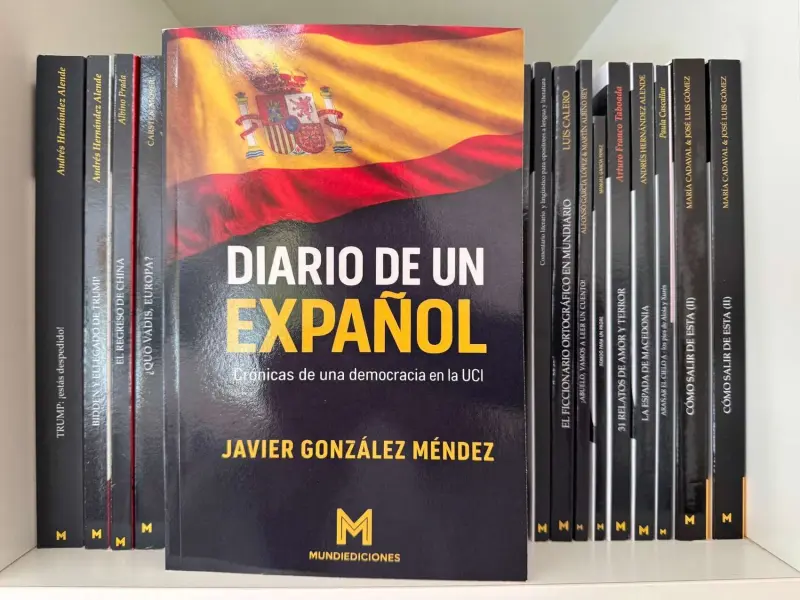 El periodista Javier González Méndez elige Vigo para presentar su libro Diario de un expañol