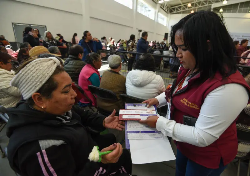 Pensiones, salud, izquierdas y derechas