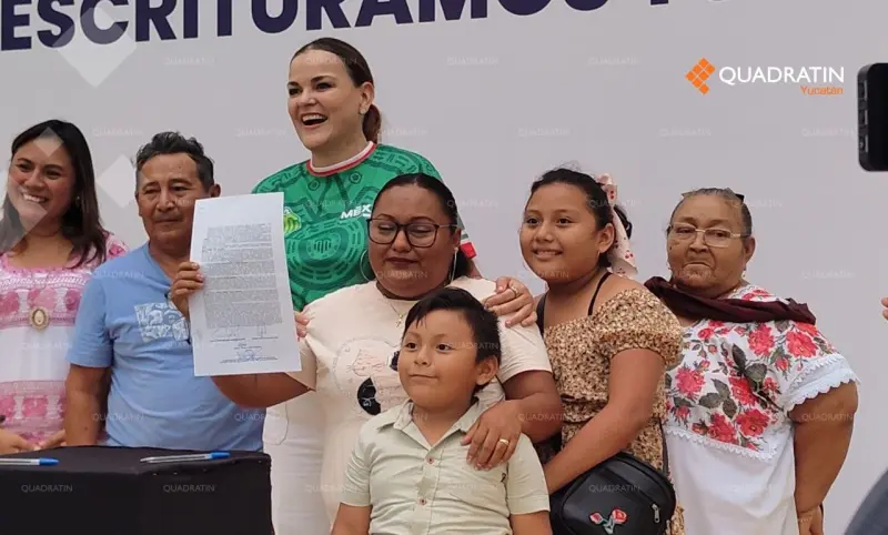 Escrituras dan seguridad a familias de comisarías de Mérida