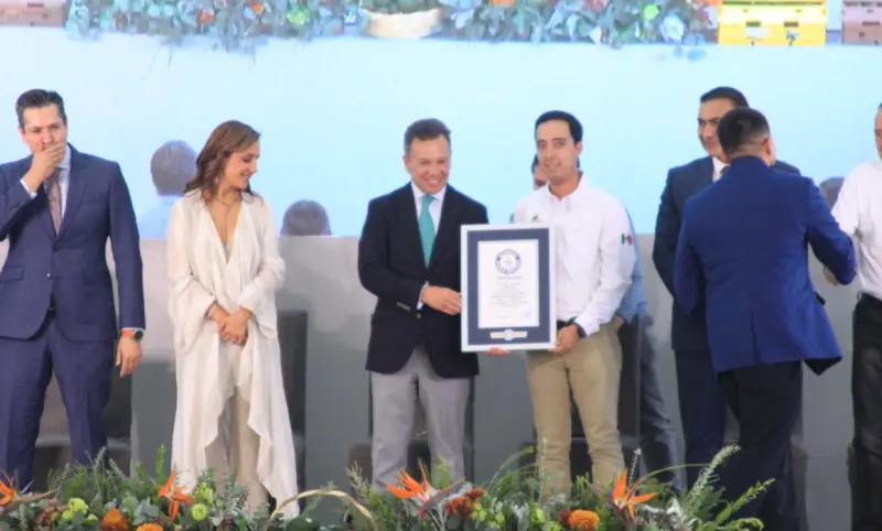 Logra Jalisco el Récord Guinness del guacamole más grande del mundo