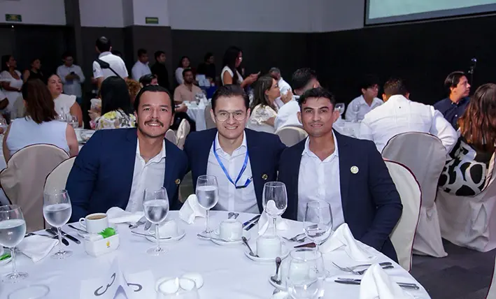 Aguakan se mete al juego industrial con Canacintra en Playa del Carmen