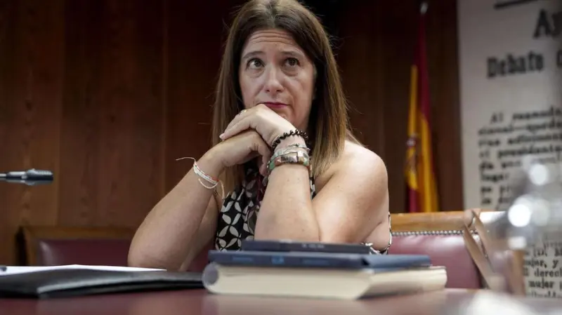 El caso que rodea a Leire Díez sacude de nuevo a la administración andaluza