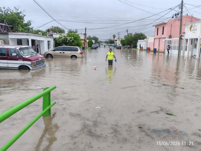 Desbordamiento del Arroyo Frontera deja 400 viviendas dañadas y cerca de mil 700 damnificados