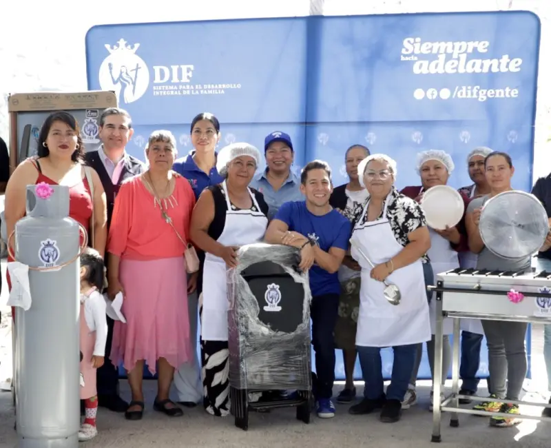 Fortalece DIF alimentación escolar con equipamiento en primaria de Irapuato