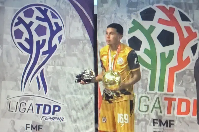 Premian a jugadoras del Atlético Morelia UMSNH en TDP desde Guerrero